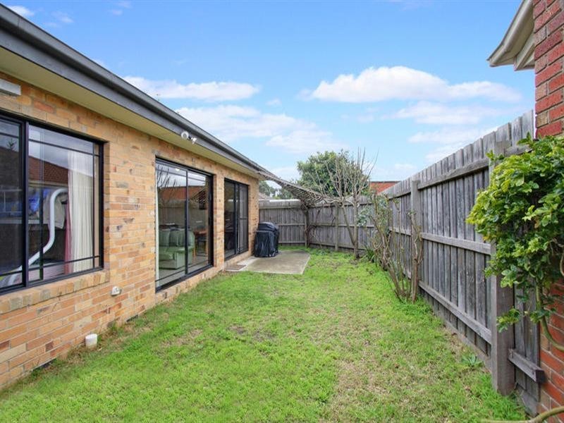 1/20 Eulinga Road, Clarinda VIC 3169