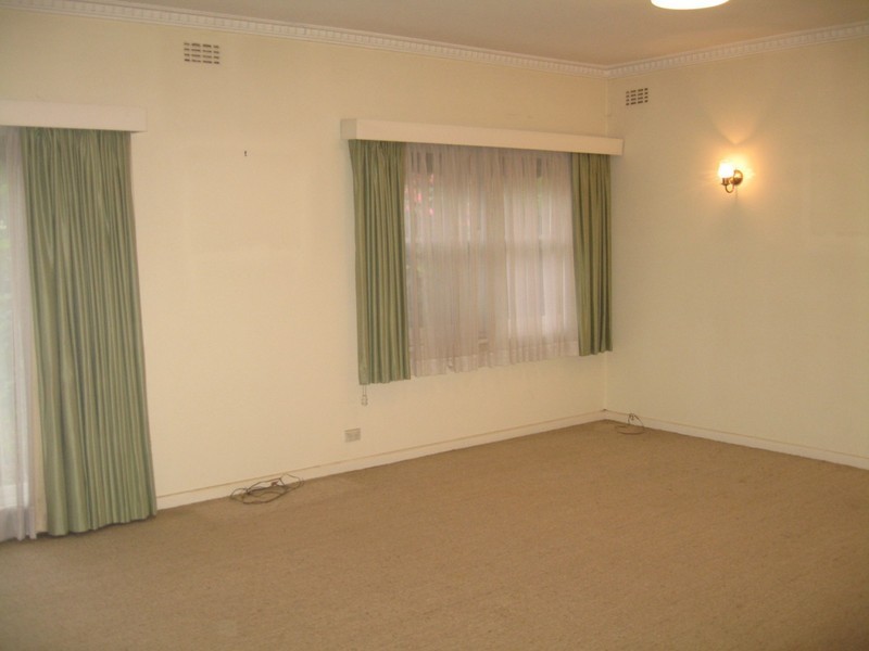 12 Prince Street, Clayton VIC 3168