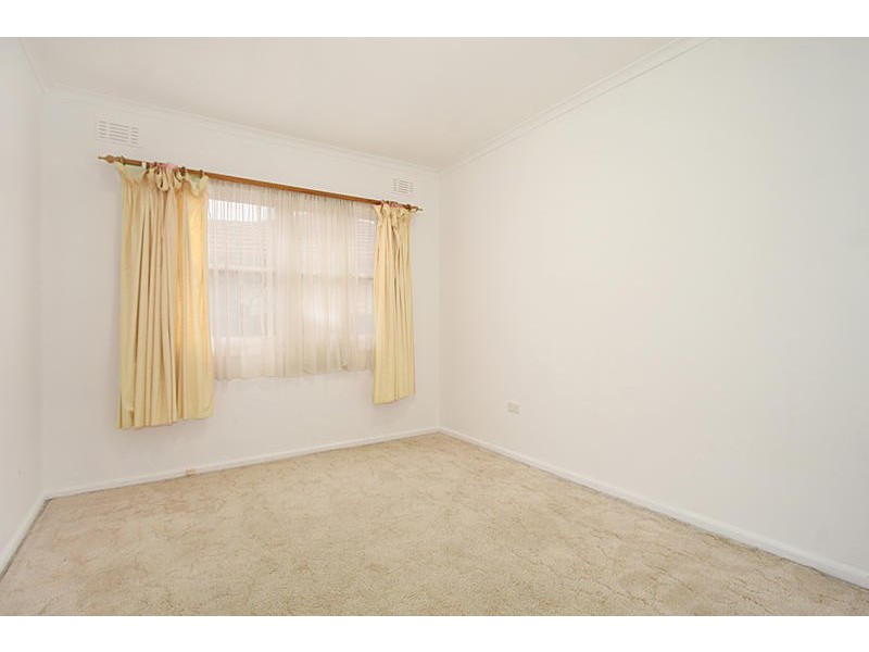 5 Arunta Crescent, Clayton South VIC 3169