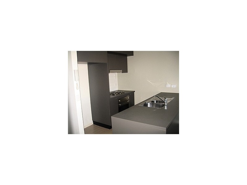 34/2 Greenfield Drive, Clayton VIC 3168