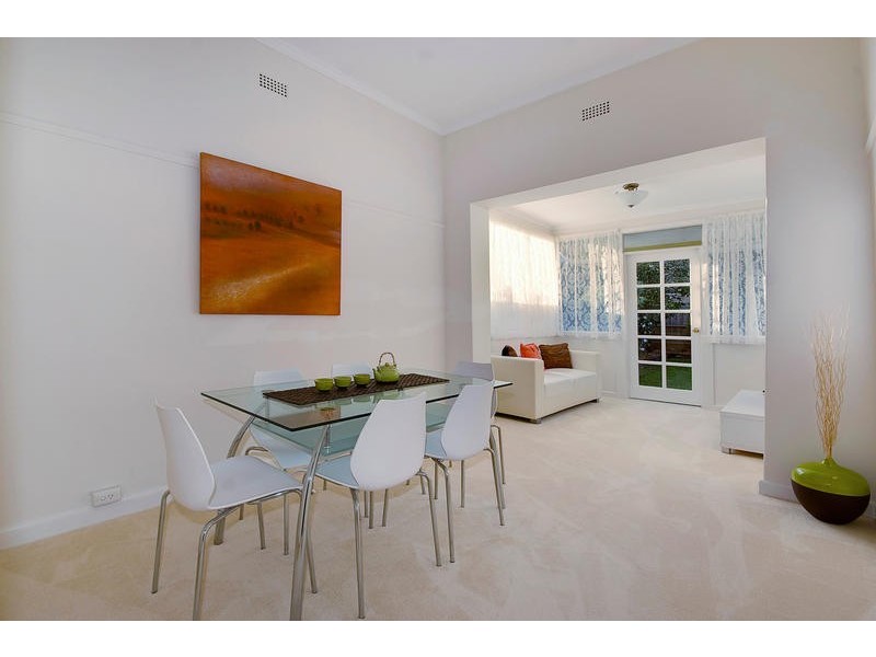 8 Brisbane Street, Murrumbeena VIC 3163