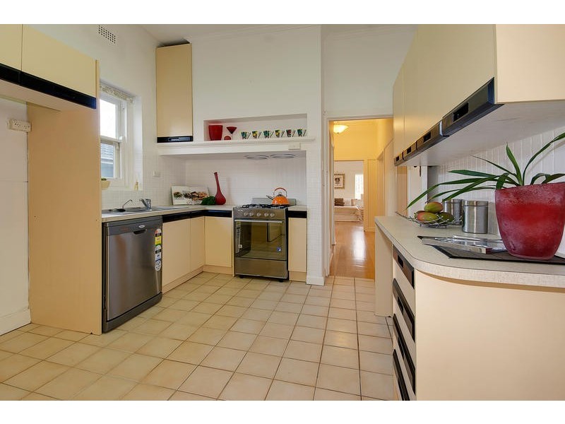 8 Brisbane Street, Murrumbeena VIC 3163