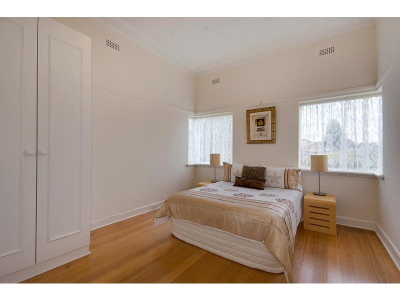 8 Brisbane Street, Murrumbeena VIC 3163