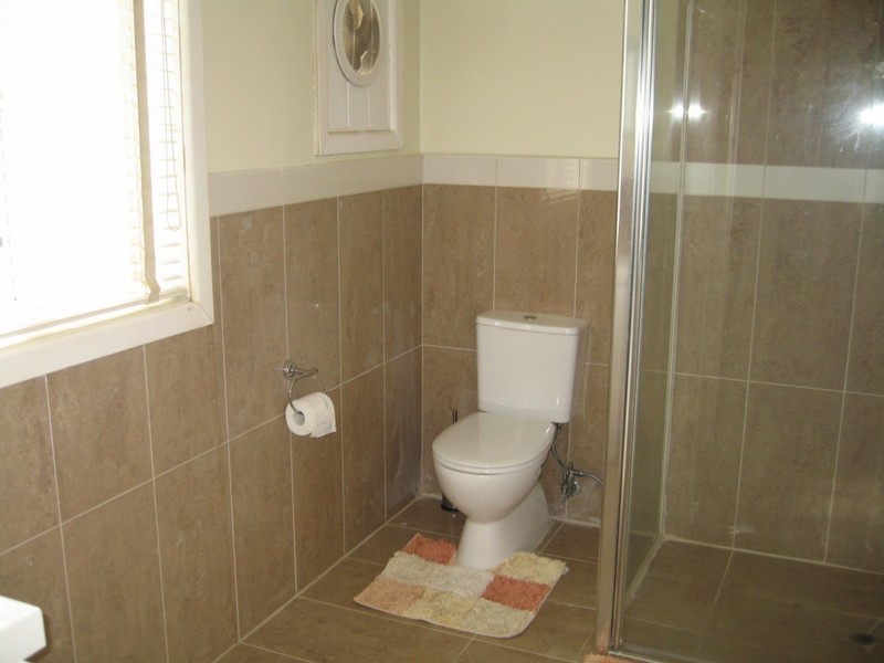 13 Alfred Grove, Oakleigh East VIC 3166