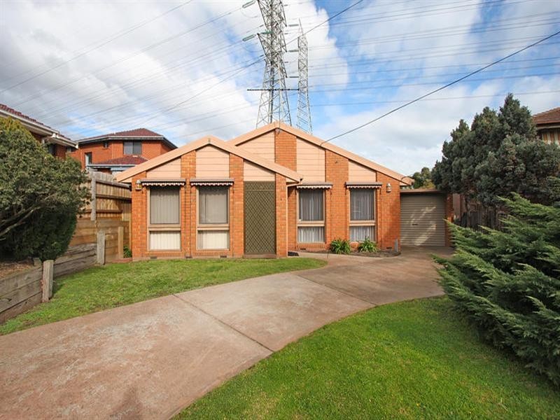 8 Mark Court, Chadstone VIC 3148