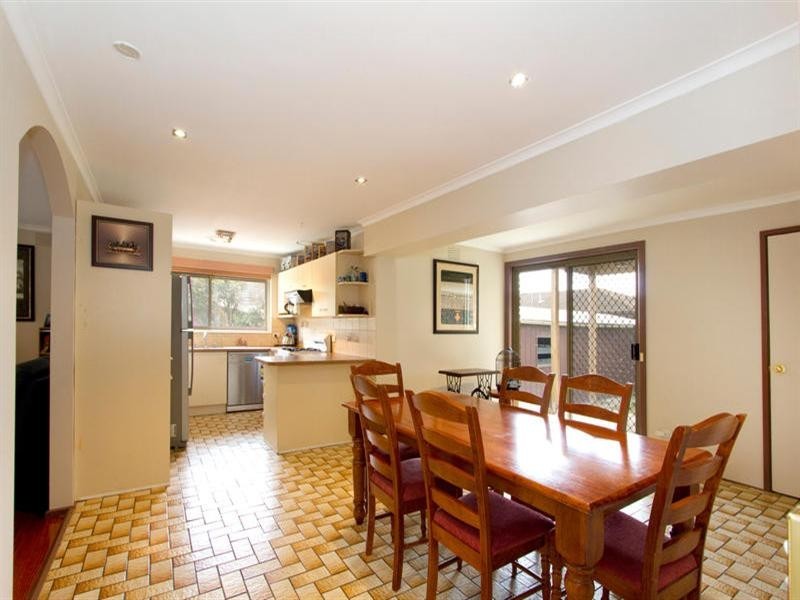 9 Tully Road, Clayton South VIC 3169