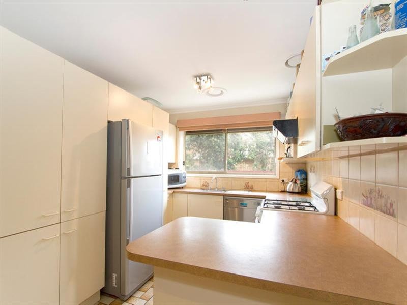 9 Tully Road, Clayton South VIC 3169