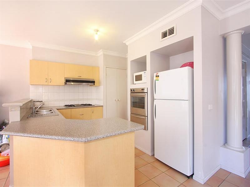 13 Savannah Place, Chadstone VIC 3148