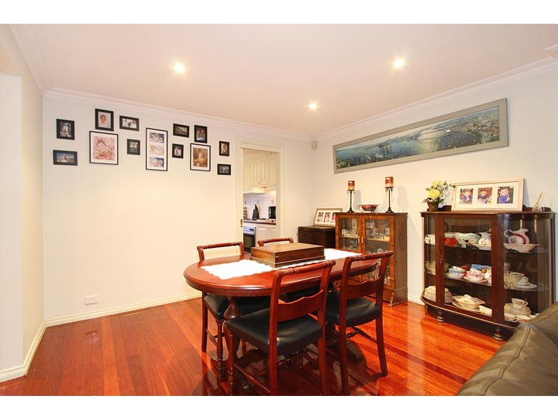 4/142 Ferntree Gully Road (Facing Highland Avenue), Oakleigh East VIC 3166