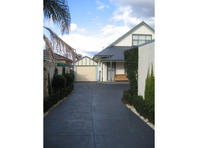 2/54 Webster Street, Malvern East VIC 3145