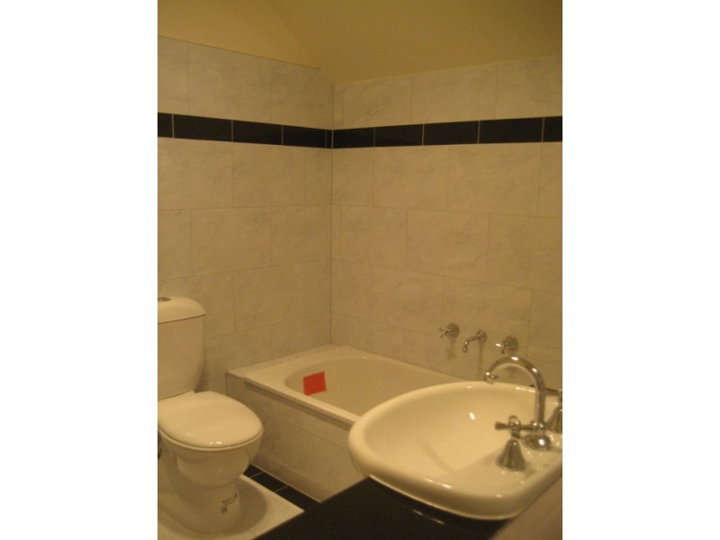 2/54 Webster Street, Malvern East VIC 3145