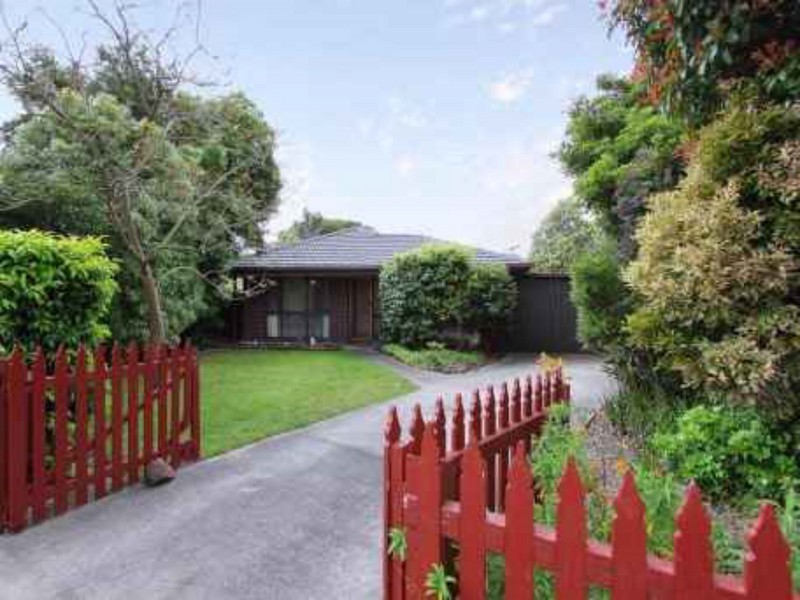 10 Eldorado Court, Frankston VIC 3199