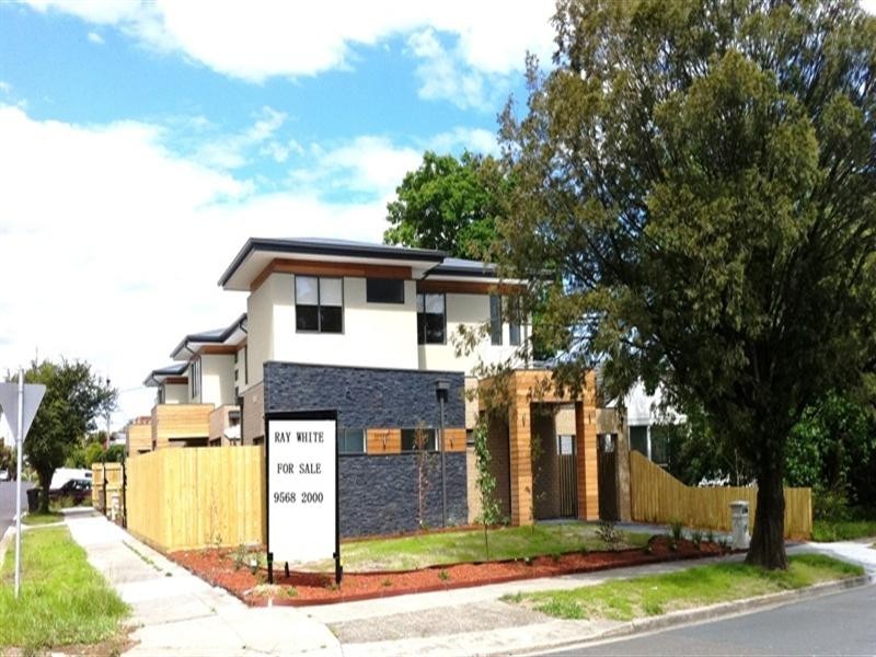 1/24 Gordon Avenue, Oakleigh East VIC 3166