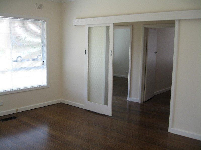 22 Lawson Street, Oakleigh East VIC 3166