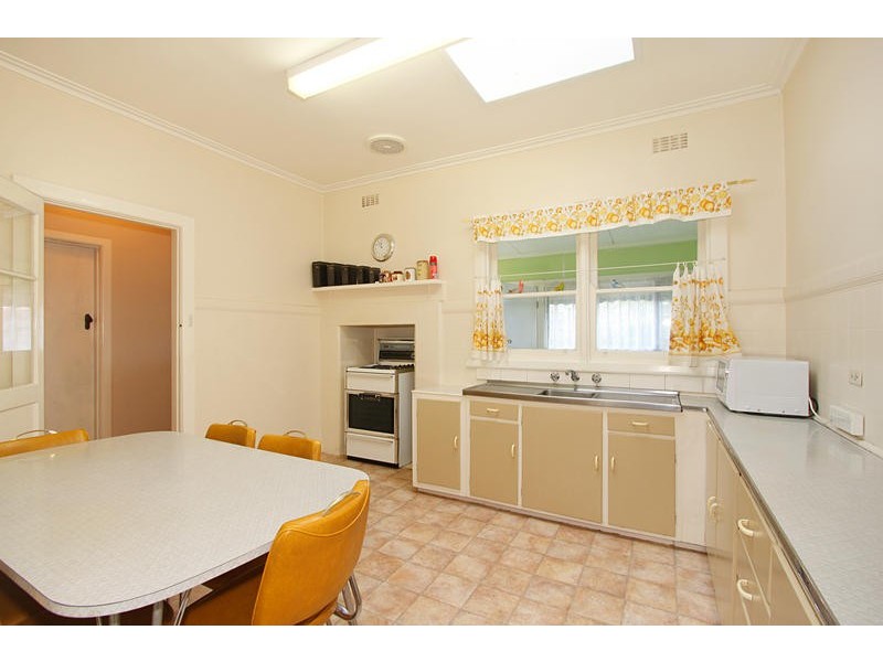 63 Highland Avenue, Oakleigh East VIC 3166