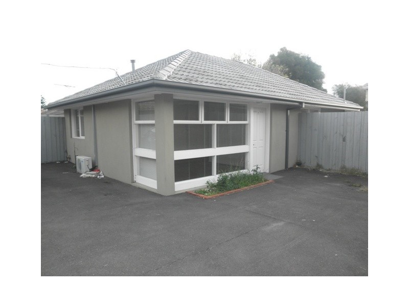 2/637 Blackburn Road, Clayton VIC 3168