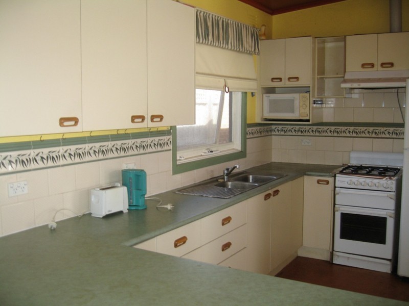 22 Tullius Avenue, Oakleigh East VIC 3166