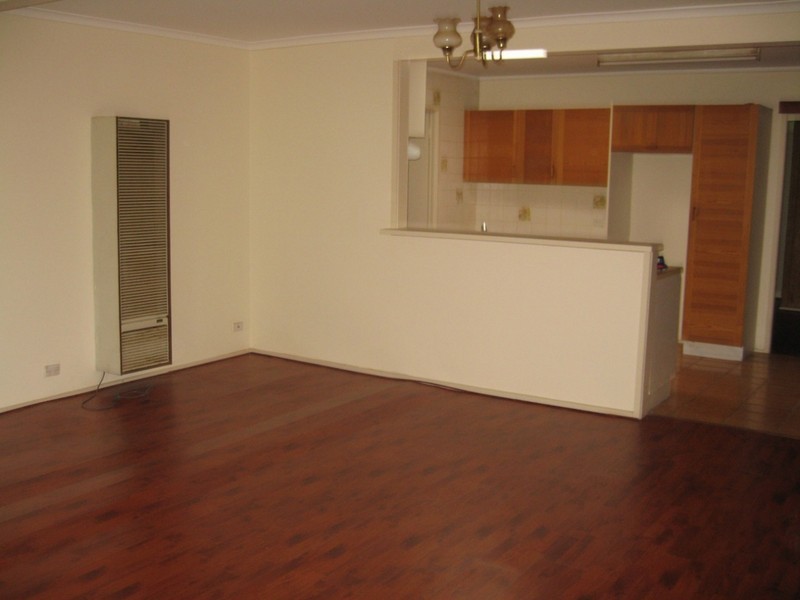 2 Akuna Avenue, Clayton VIC 3168