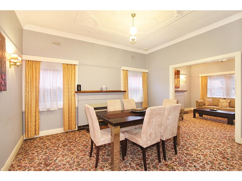 97 Kangaroo Road, Hughesdale VIC 3166