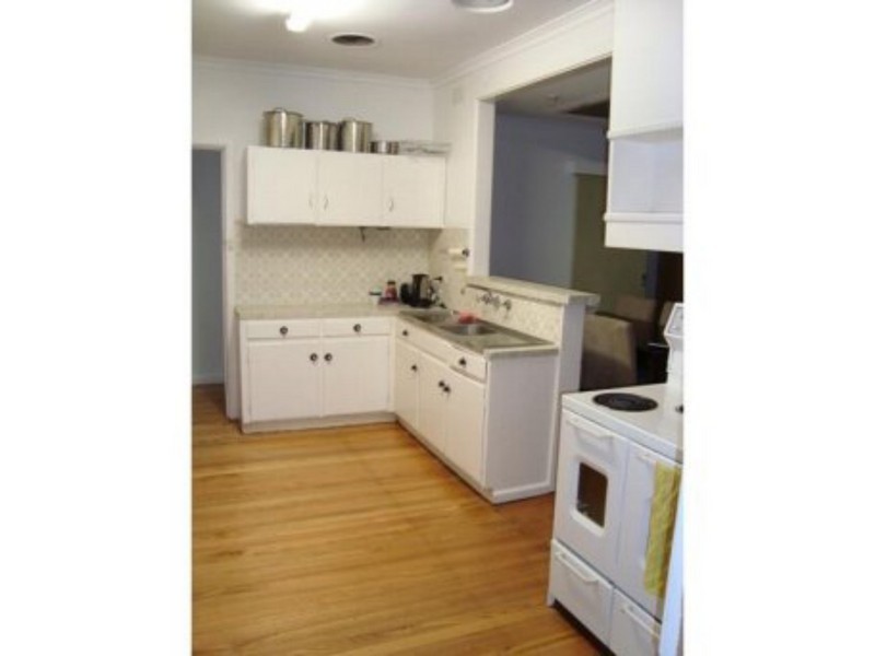 29 Dundee Avenue, Chadstone VIC 3148