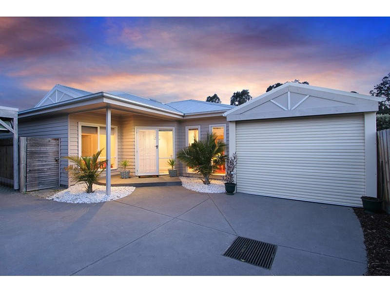 2/26 Willesden Road, Hughesdale VIC 3166