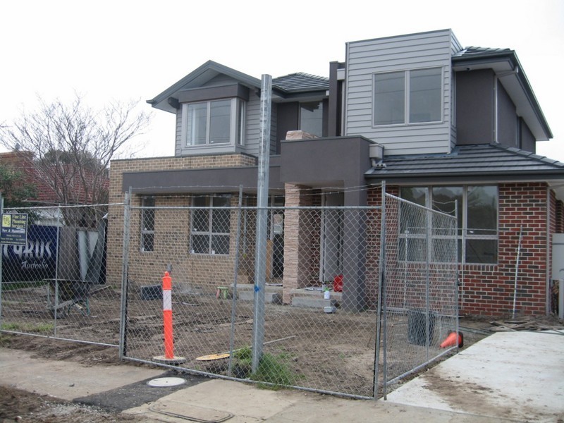 1/1087 North Road, Hughesdale VIC 3166