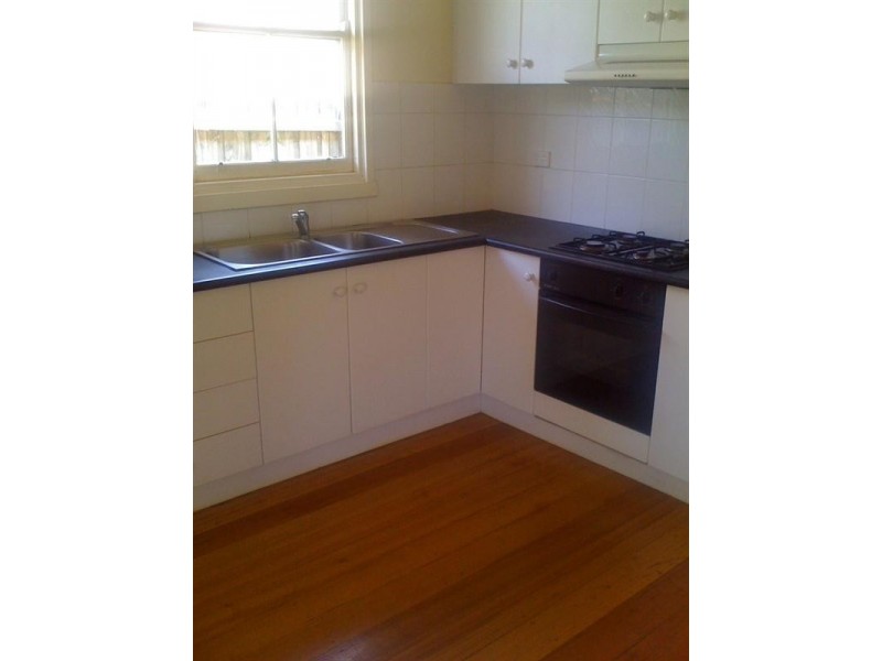 28 Simmonds Street, Hughesdale VIC 3166