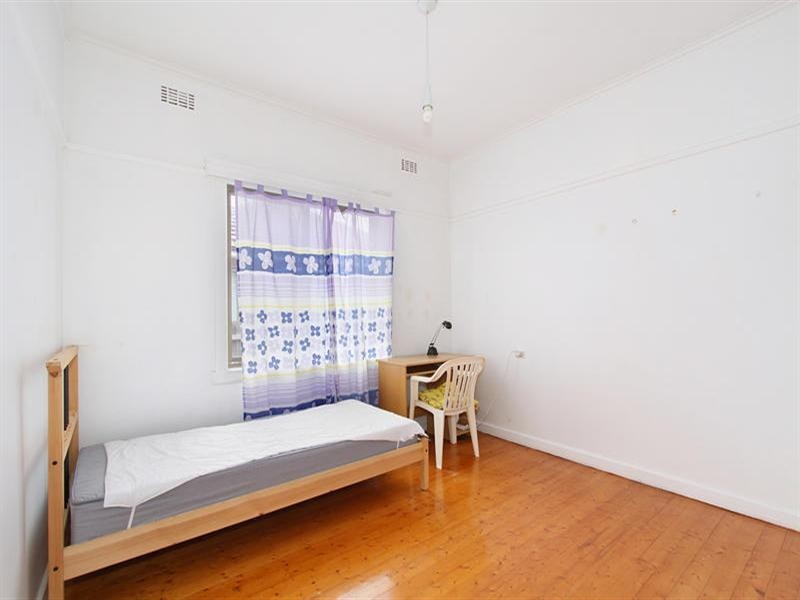 15 Glenbrook Avenue, Clayton VIC 3168