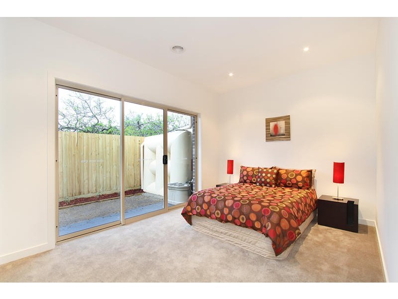 2/7 Reid Street, Oakleigh South VIC 3167