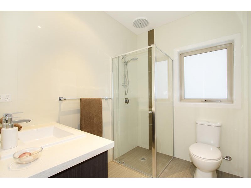 2/7 Reid Street, Oakleigh South VIC 3167