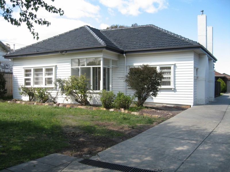 1/10 Paget Street, Hughesdale VIC 3166