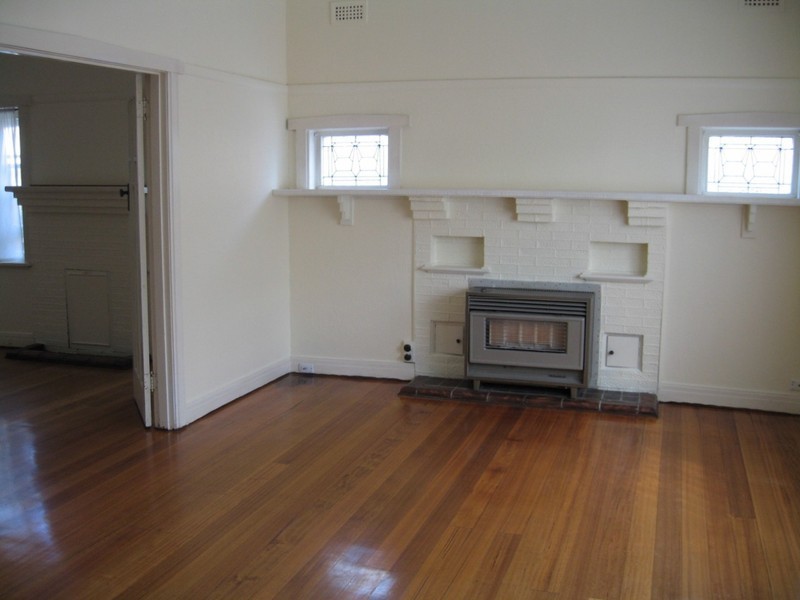 1/10 Paget Street, Hughesdale VIC 3166