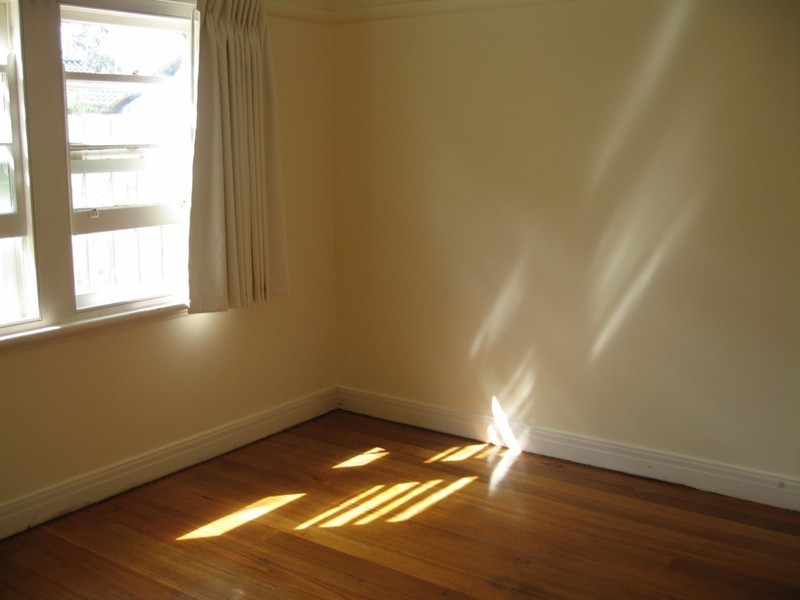 1/10 Paget Street, Hughesdale VIC 3166