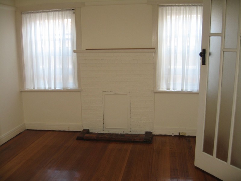 1/10 Paget Street, Hughesdale VIC 3166