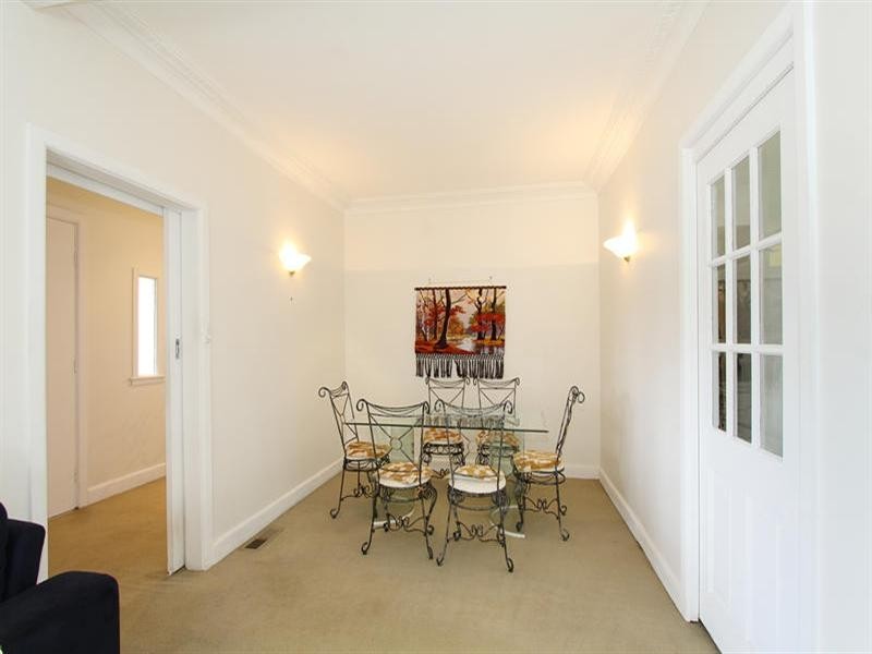 1472 Dandenong Road, Oakleigh VIC 3166