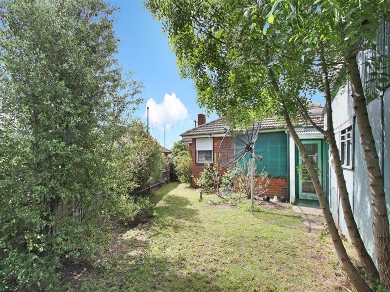 1472 Dandenong Road, Oakleigh VIC 3166