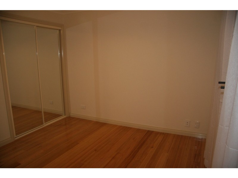 2/1 Francis Street, Clayton VIC 3168