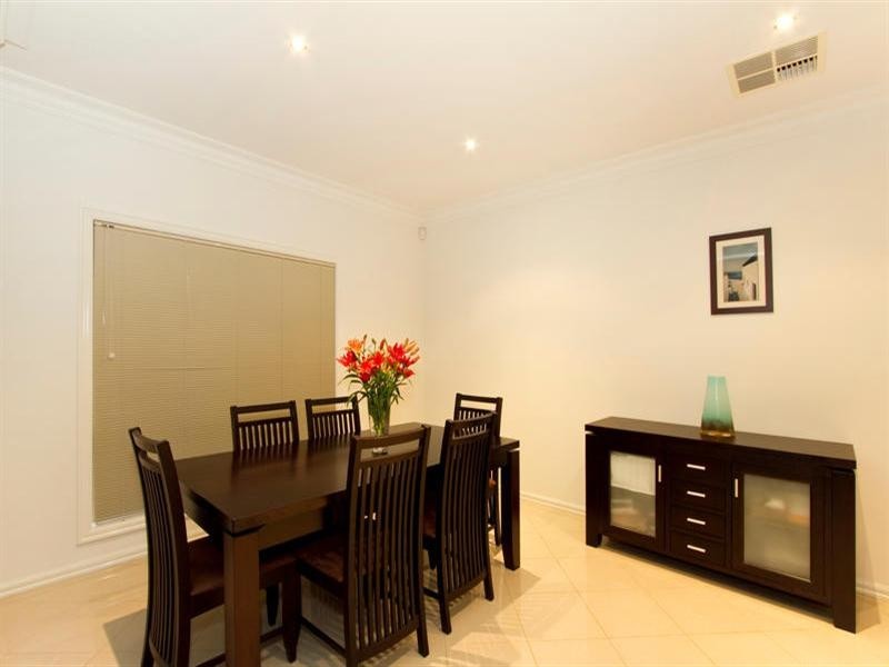 14 Eighth Boulevard, Springvale VIC 3171