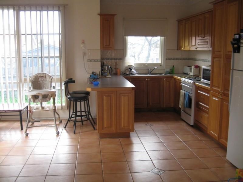 2/6 Skipton Road, Hughesdale VIC 3166