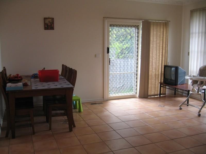 2/6 Skipton Road, Hughesdale VIC 3166