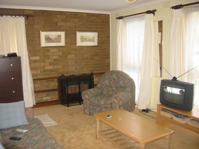 27 Anora Crescent, Mulgrave VIC 3170