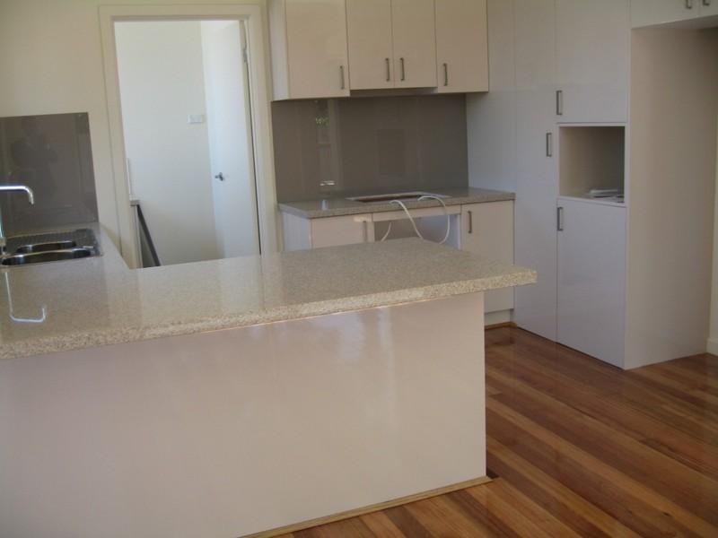 4/1087 North Road, Hughesdale VIC 3166