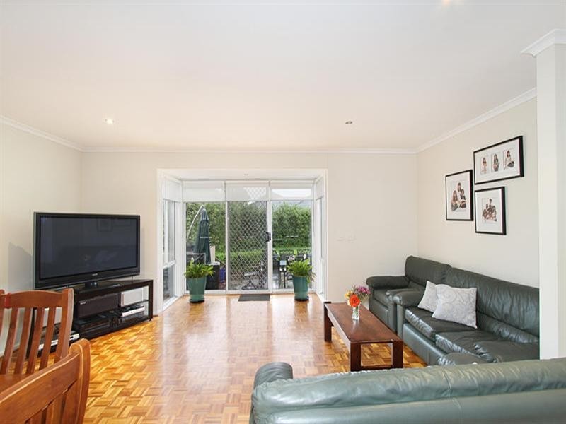 30 Bevan Avenue, Clayton South VIC 3169