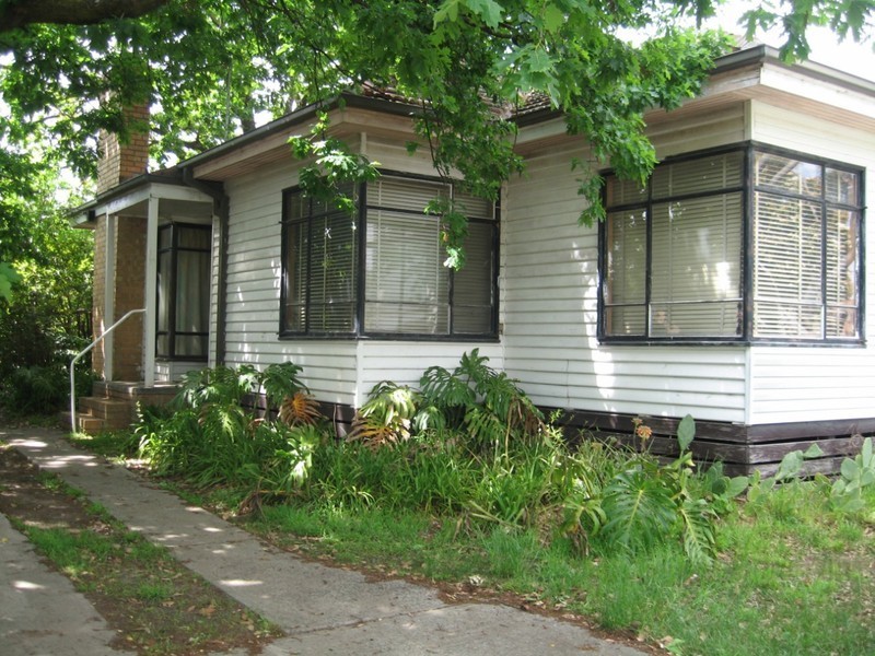 2 Calista Avenue, Oakleigh East VIC 3166