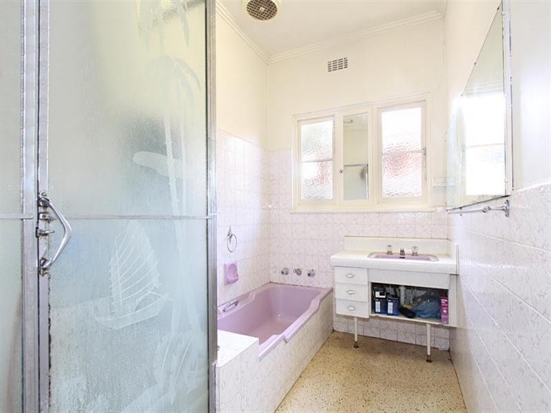 1017 North Road, Murrumbeena VIC 3163