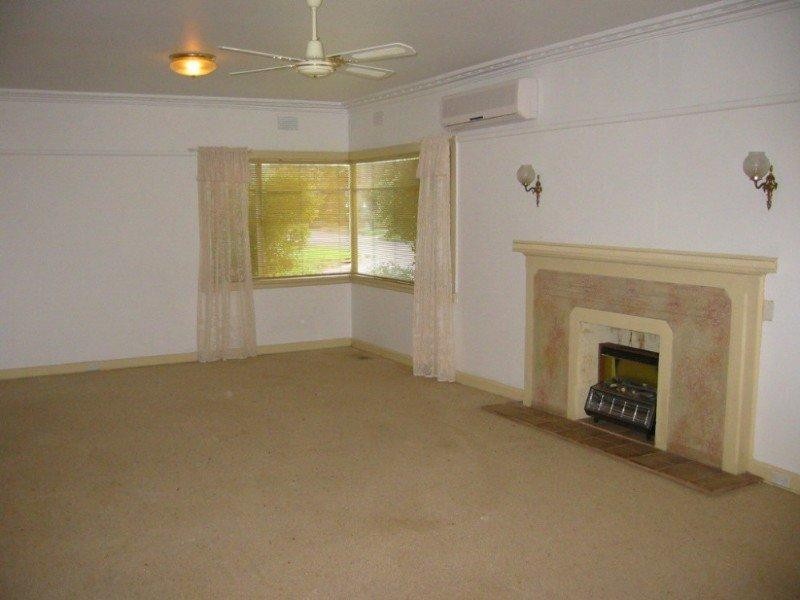 10 Ward Avenue, Oakleigh South VIC 3167