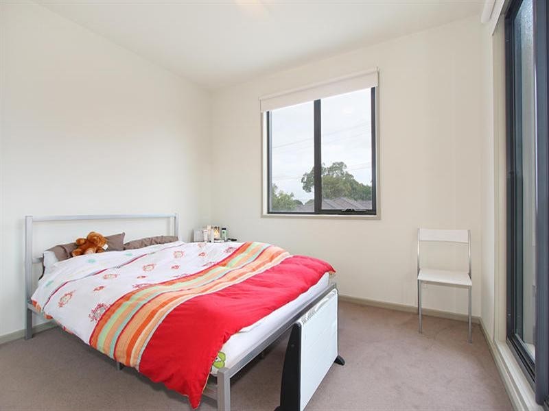 108/76 East Boundary, Bentleigh East VIC 3165