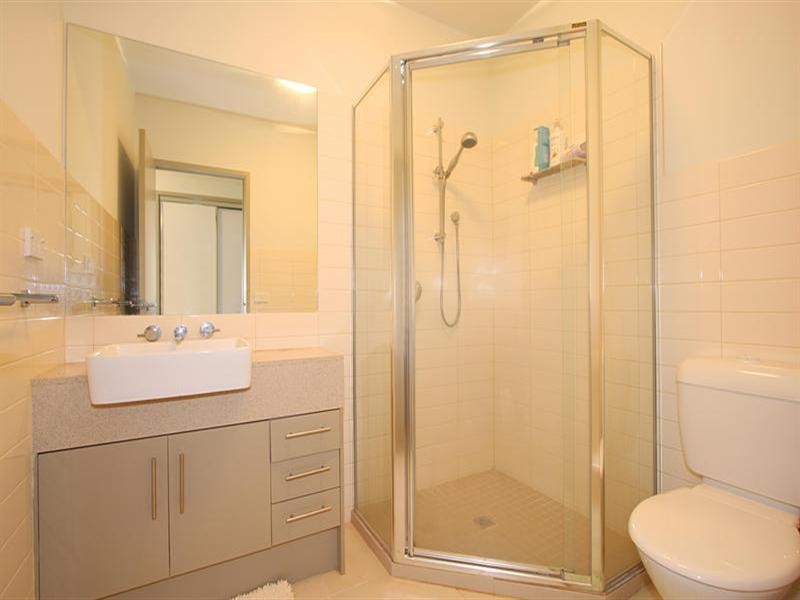 108/76 East Boundary, Bentleigh East VIC 3165