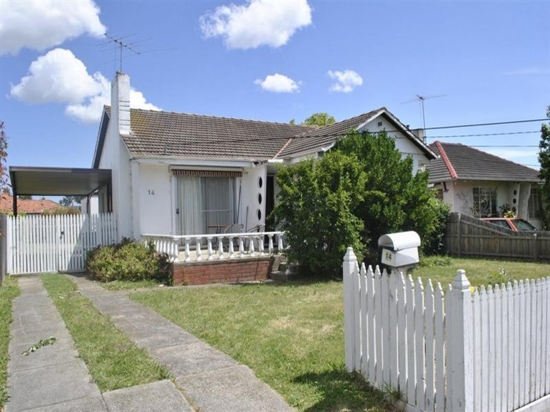 14 Nyrang Street, Chadstone VIC 3148