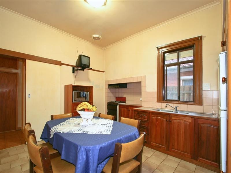 12 Willesden Road, Hughesdale VIC 3166